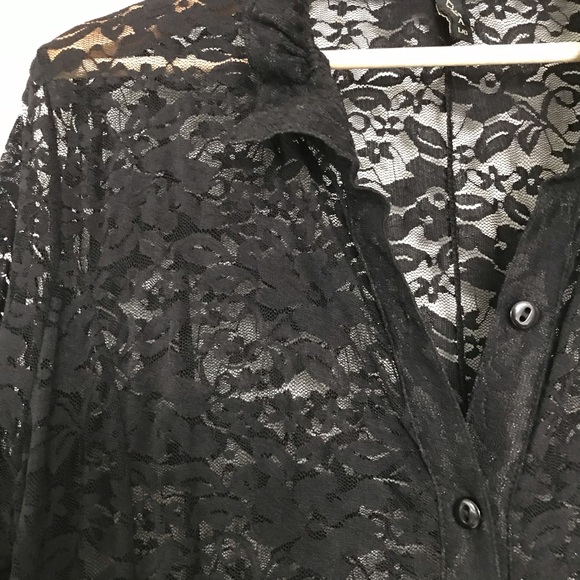 Sheer black lace blouse / tunic - Picture 3 of 5